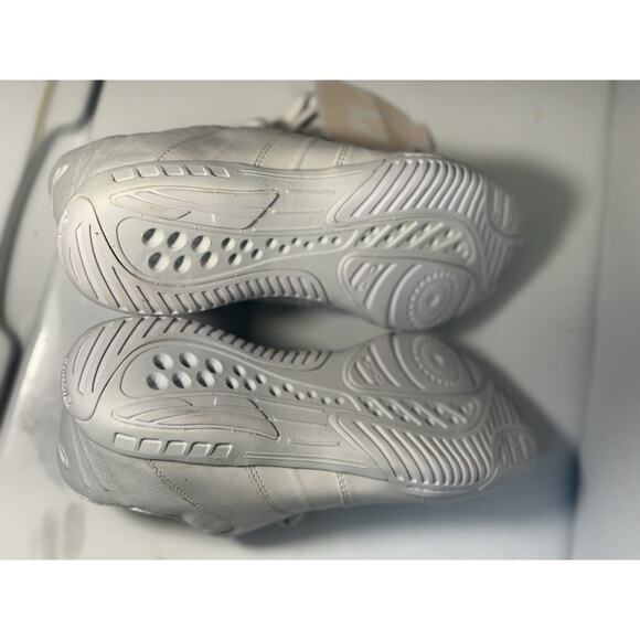 Nfinity Game Day Cheer Shoes White Size 10 NF-1009-0000 Bioniq Tumbling - Picture 9 of 11